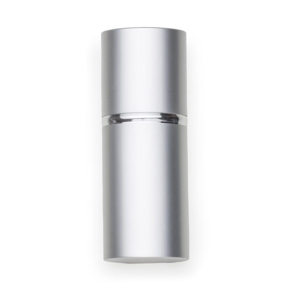 Kit Manicure 4 Peças em estojo de alumínio.