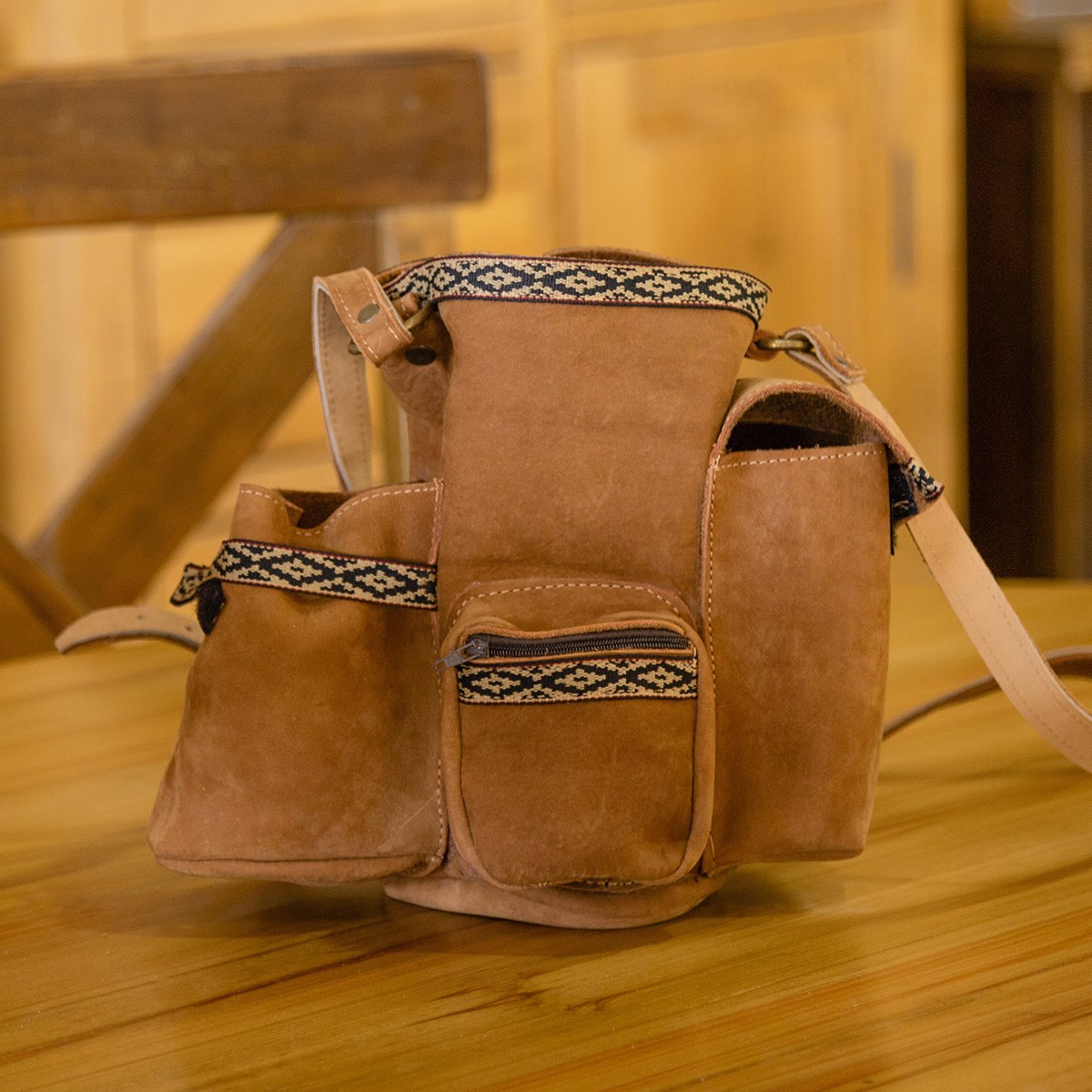 BOLSA MATEIRA COURO PORCINO