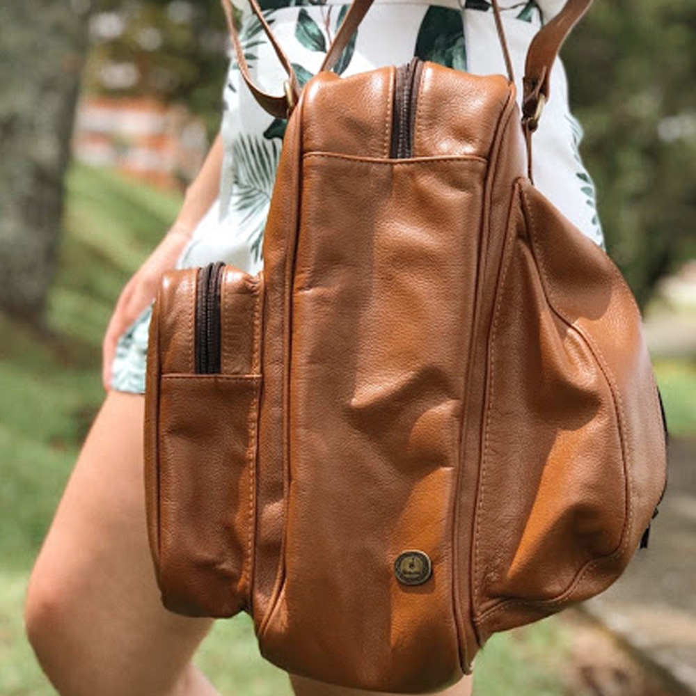 MATEIRA ESTILO BOLSA COURO
